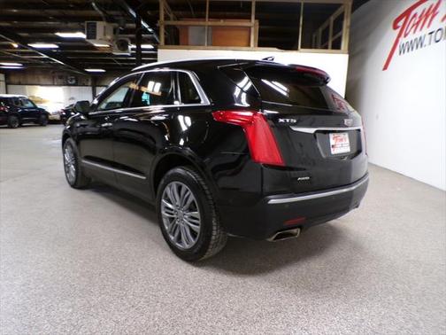 2017 Cadillac XT5 Premium Luxury