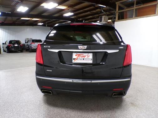 2017 Cadillac XT5 Premium Luxury