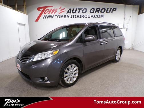 2015 Toyota Sienna XLE