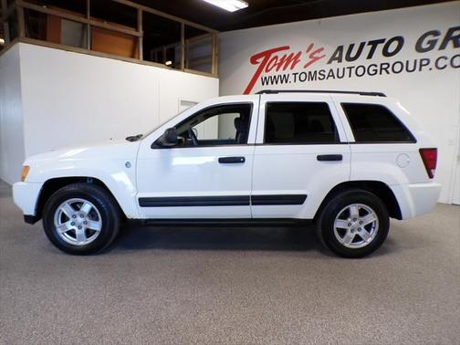 2006 Jeep Grand Cherokee Laredo