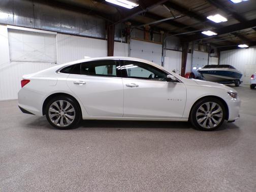 2017 Chevrolet Malibu Premier