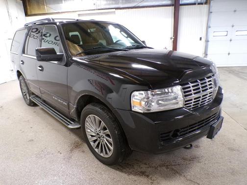 2013 Lincoln Navigator Base