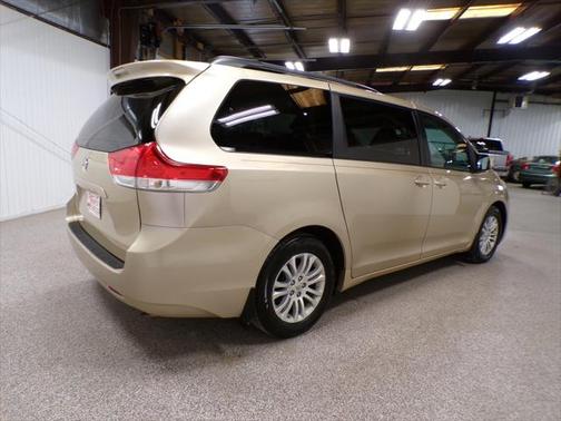2011 Toyota Sienna Ltd