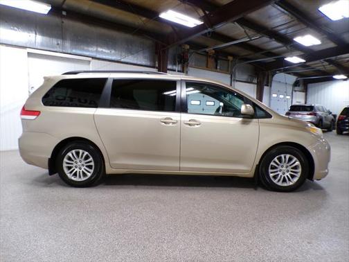 2011 Toyota Sienna Ltd