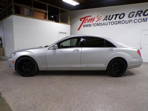 2010 Mercedes-Benz S-Class S 550 4MATIC