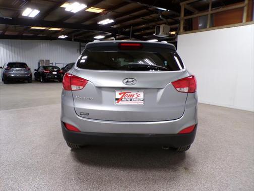 2015 Hyundai TUCSON SE