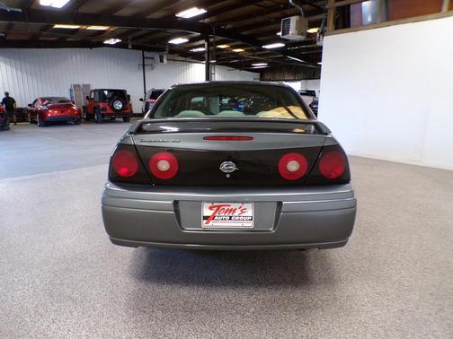 2004 Chevrolet Impala LS