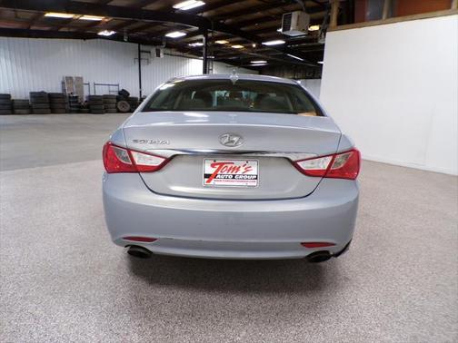 2011 Hyundai SONATA SE