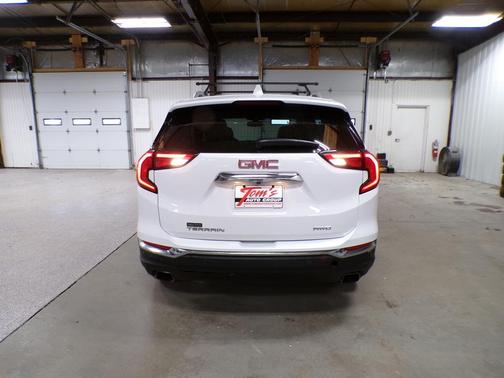 2018 GMC Terrain SLT