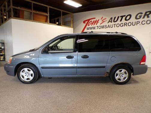 2004 Ford Freestar SE
