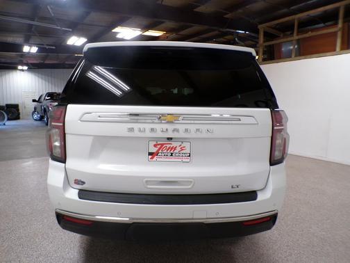 2021 Chevrolet Suburban LT