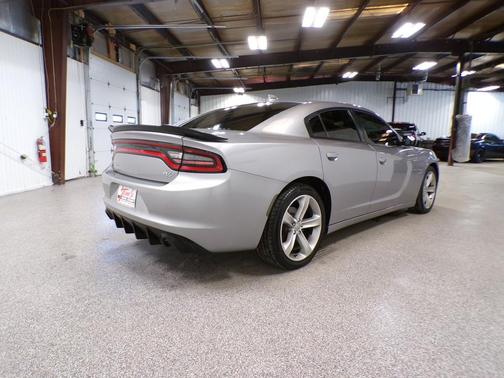 2016 Dodge Charger R/T