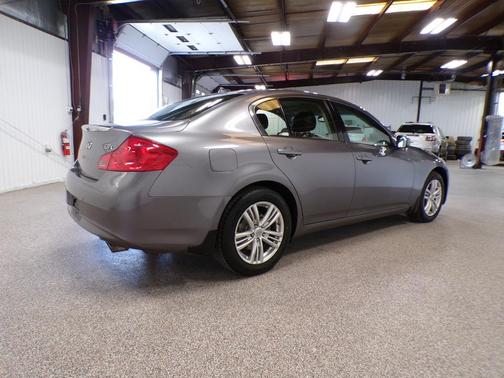 2012 INFINITI G37x Base