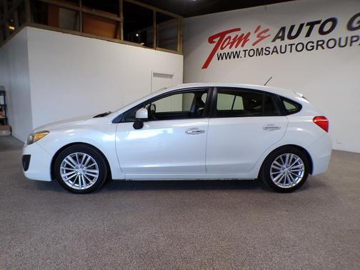 2014 Subaru Impreza 2.0i Limited