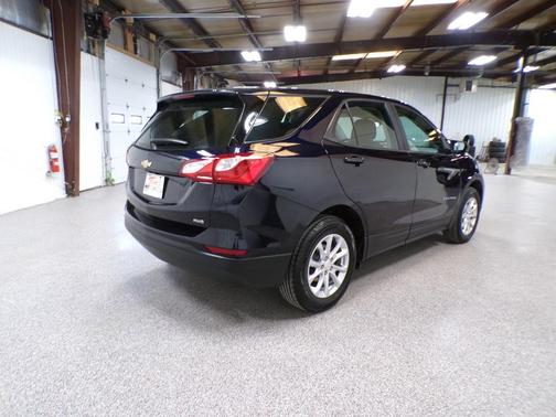 Midnight Blue Metallic 2020 Chevrolet Equinox LS