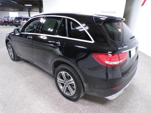 2019 Mercedes-Benz GLC 300 Base 4MATIC