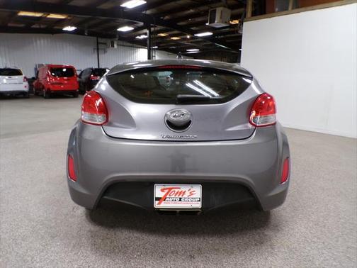 2013 Hyundai Veloster Base