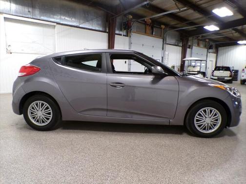 2013 Hyundai Veloster Base