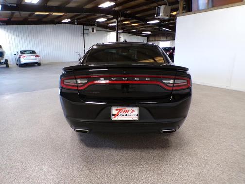 2017 Dodge Charger SXT