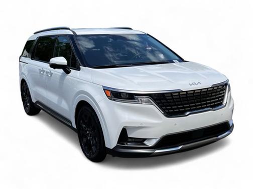 2024 Kia Carnival SX