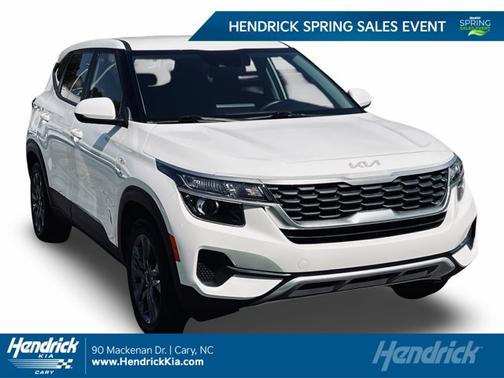 Snow White Pearl 2022 Kia Seltos LX