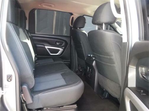 2018 Nissan Titan XD SV