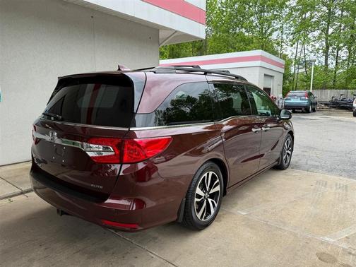 Burgundy 2020 Honda Odyssey Elite