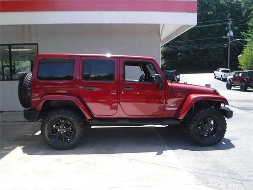 2012 Jeep Wrangler Unlimited Sahara