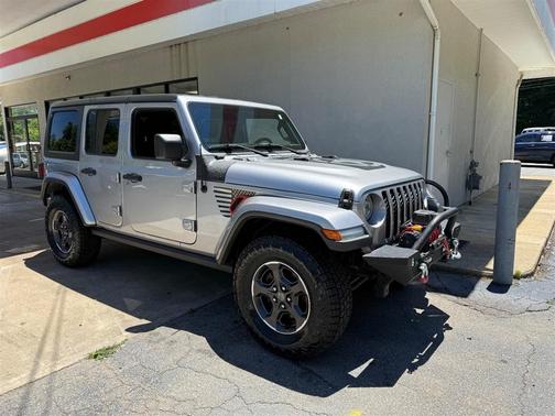 Silver 2019 Jeep Wrangler Unlimited Sahara