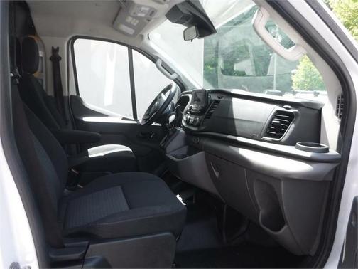 2023 Ford Transit-250
