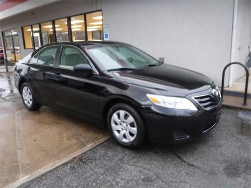 2010 Toyota Camry LE