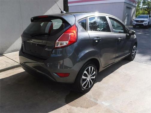 2017 Ford Fiesta SE