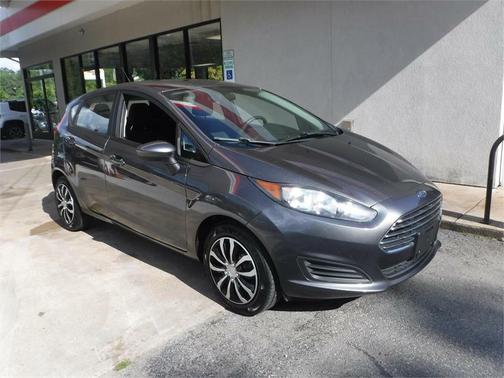 2017 Ford Fiesta SE