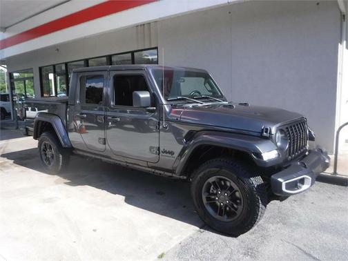 2021 Jeep Gladiator Sport