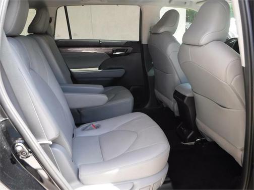 2020 Toyota Highlander Limited