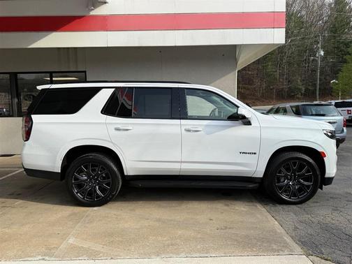 2023 Chevrolet Tahoe RST