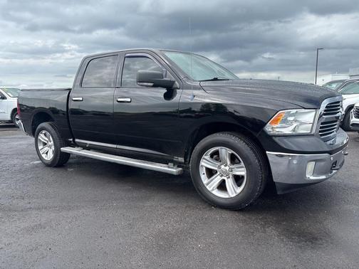 2014 RAM 1500 SLT