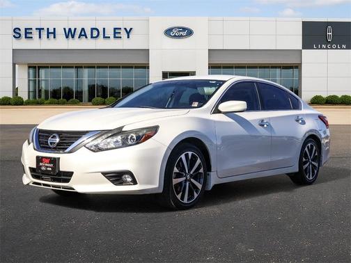 2016 Nissan Altima 2.5 SR