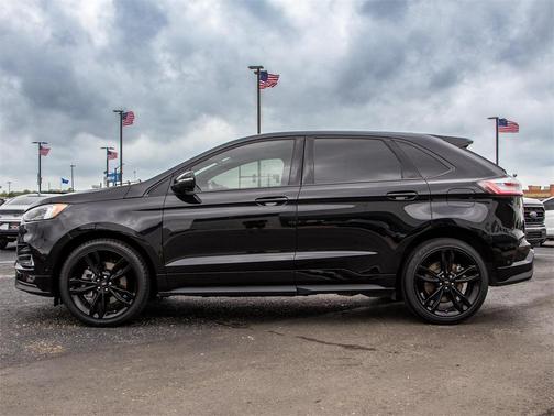 2021 Ford Edge ST
