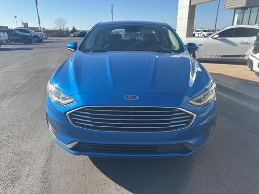 2020 Ford Fusion Hybrid SE