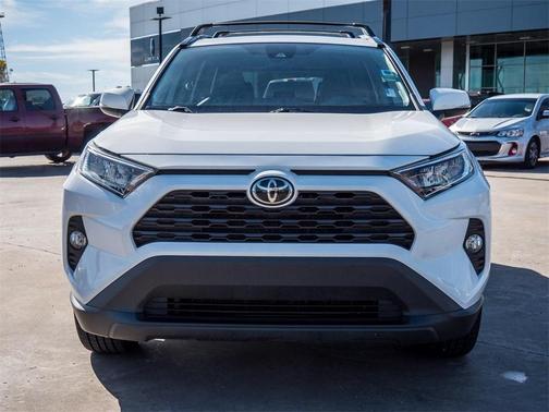 2020 Toyota RAV4 XLE Premium