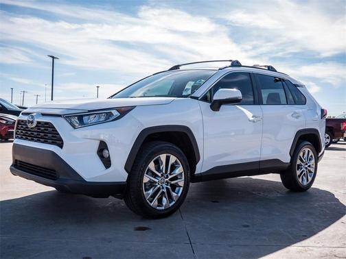 2020 Toyota RAV4 XLE Premium
