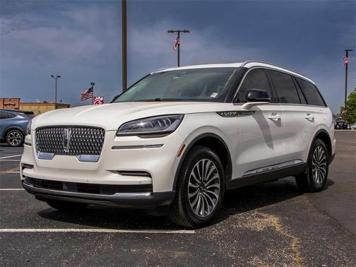 2023 Lincoln Aviator Standard AWD
