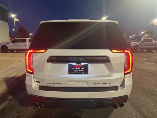 2024 GMC Yukon Denali Ultimate