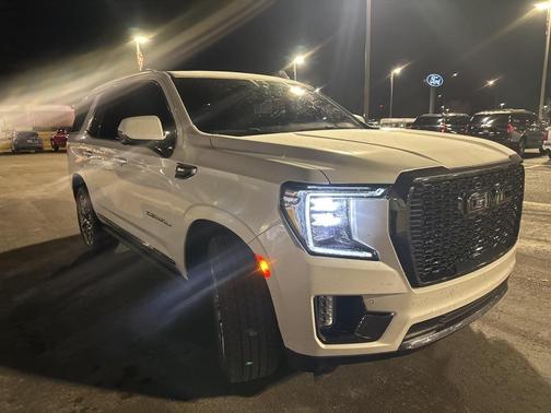 2024 GMC Yukon Denali Ultimate