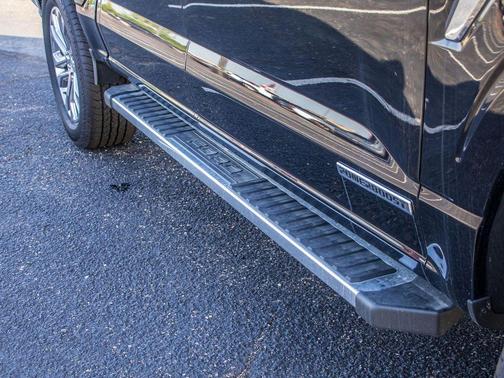 Agate Black Metallic 2025 Ford F-150 Lariat