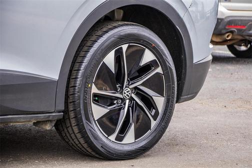 2022 Volkswagen ID.4 Pro