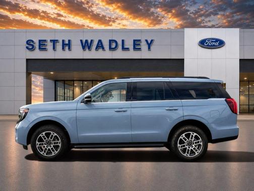 Gray Metallic 2026 Ford Expedition Active