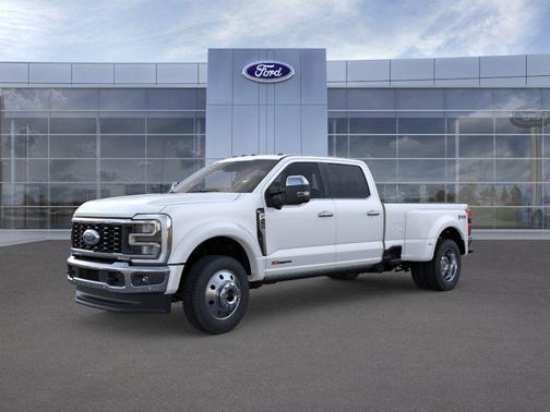 White 2026 Ford F-450 King Ranch