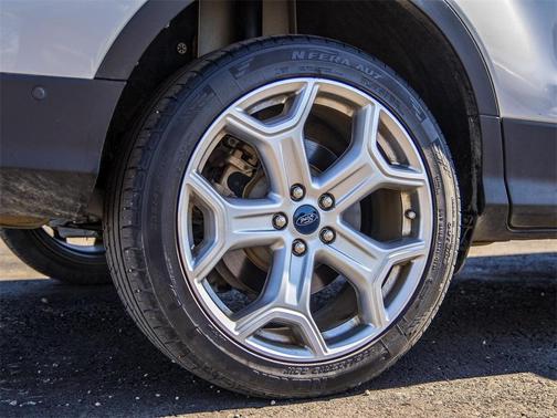 2019 Ford Escape Titanium